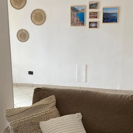 Giu Al Porto * Salerno
